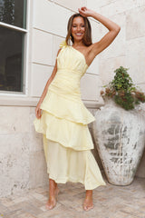 Events In The Garden One Shoulder Midi Dress Yellow