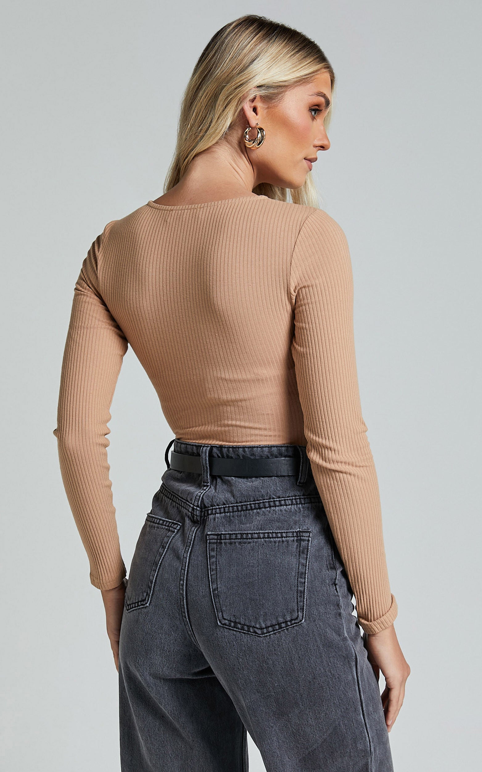 Tatem Bodysuit - Long Sleeve Button Front Bodysuit in Mocha