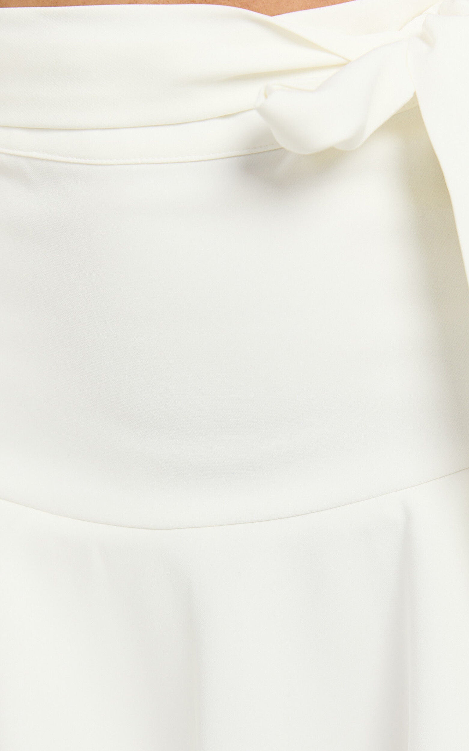 Virginia Skort - Tie Side Skater Skort in Off White