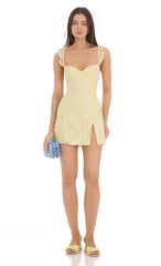Sweetheart Neck Lace Dress in Yellow