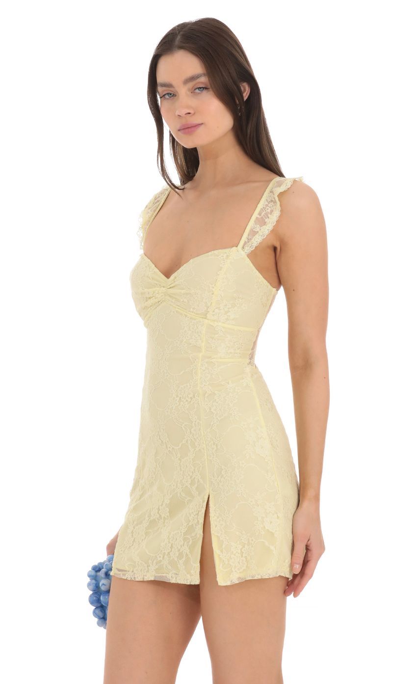 Sweetheart Neck Lace Dress in Yellow