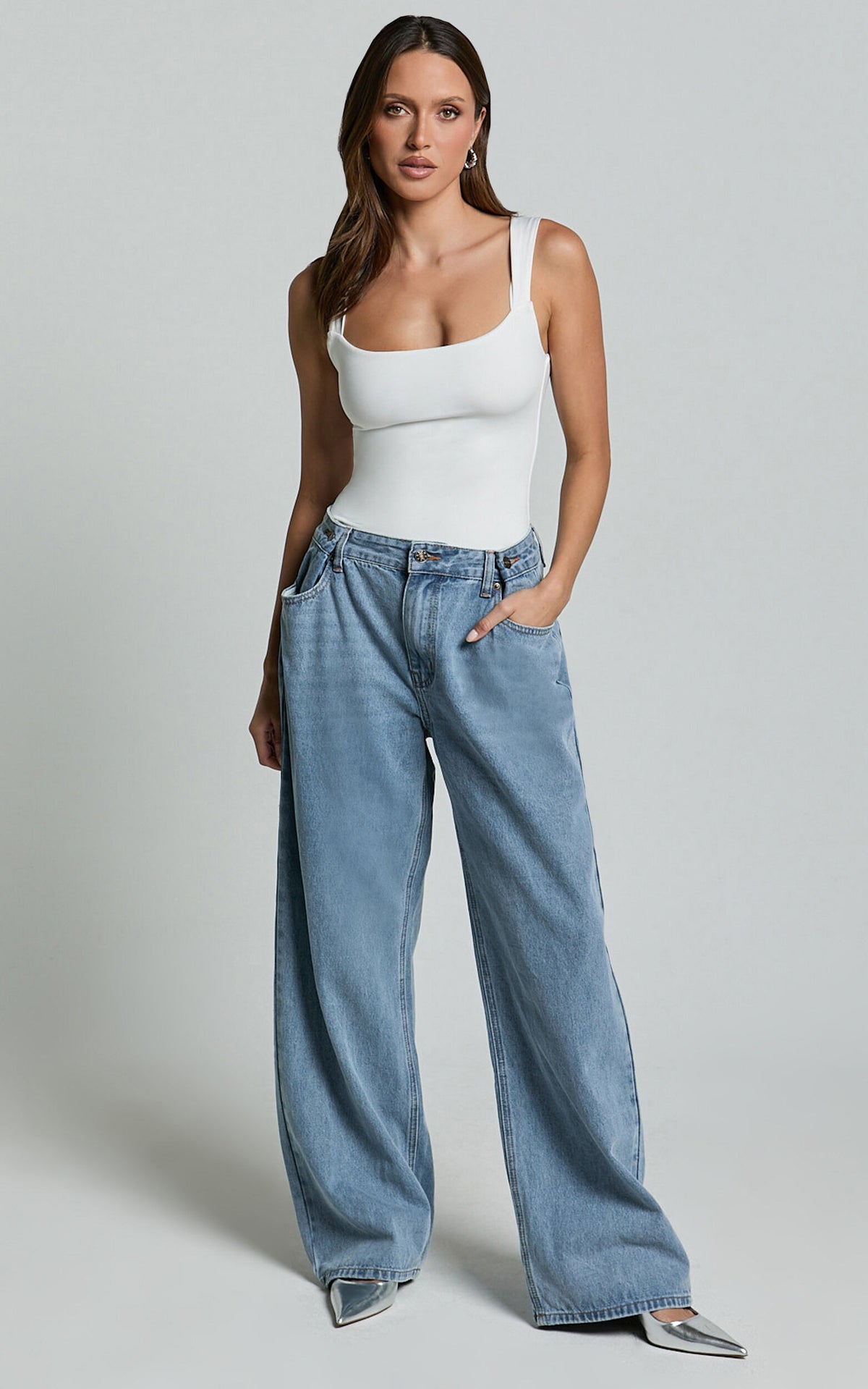 Lioness - Shes All That Jeans in Washed Blue