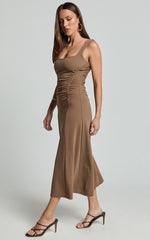 Jacel Midi Dress - Ruched Fit And Flare Dress in Mocha