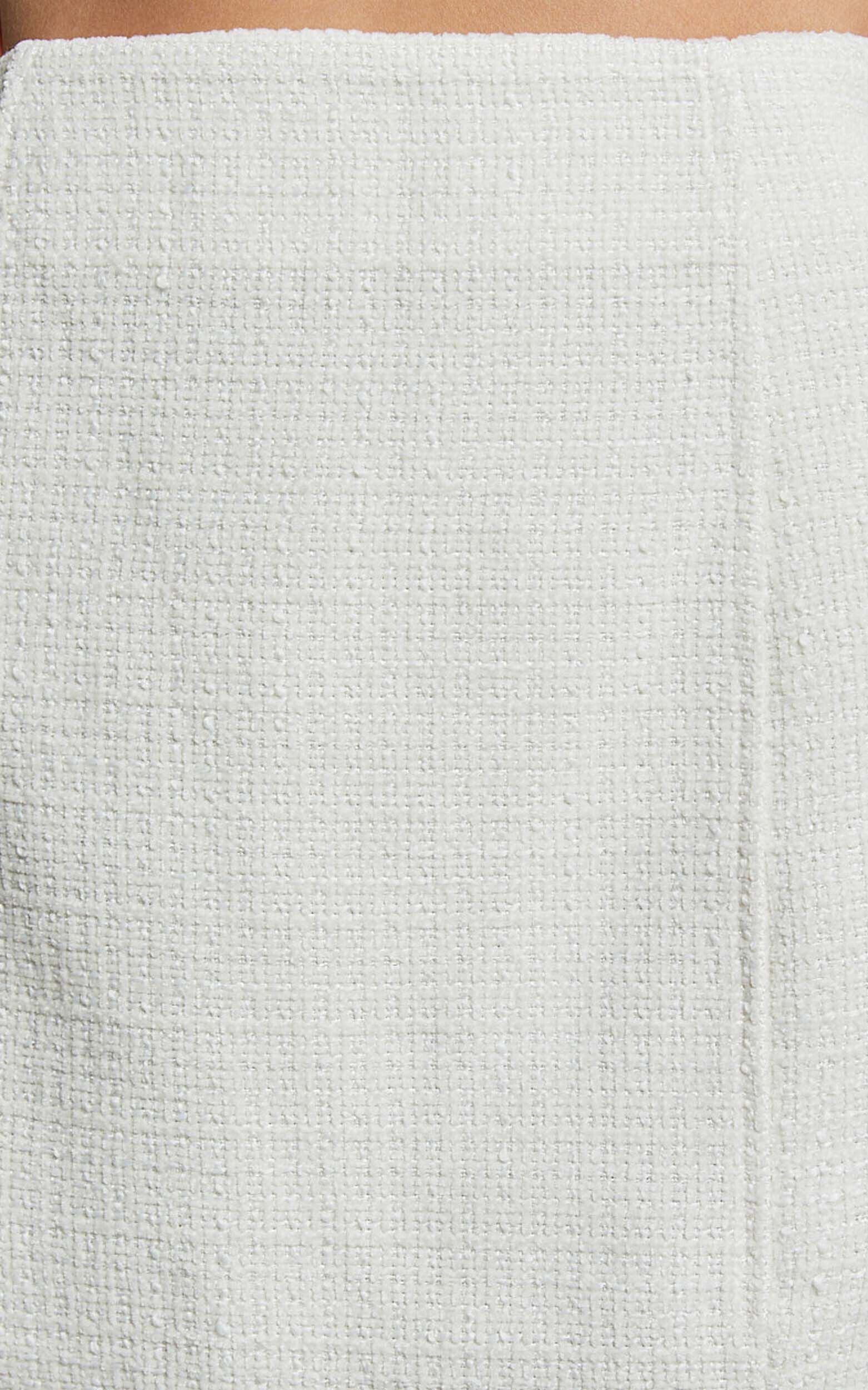 Iggy Mini Skirt - High Waist Split Boucle Skirt in Cream