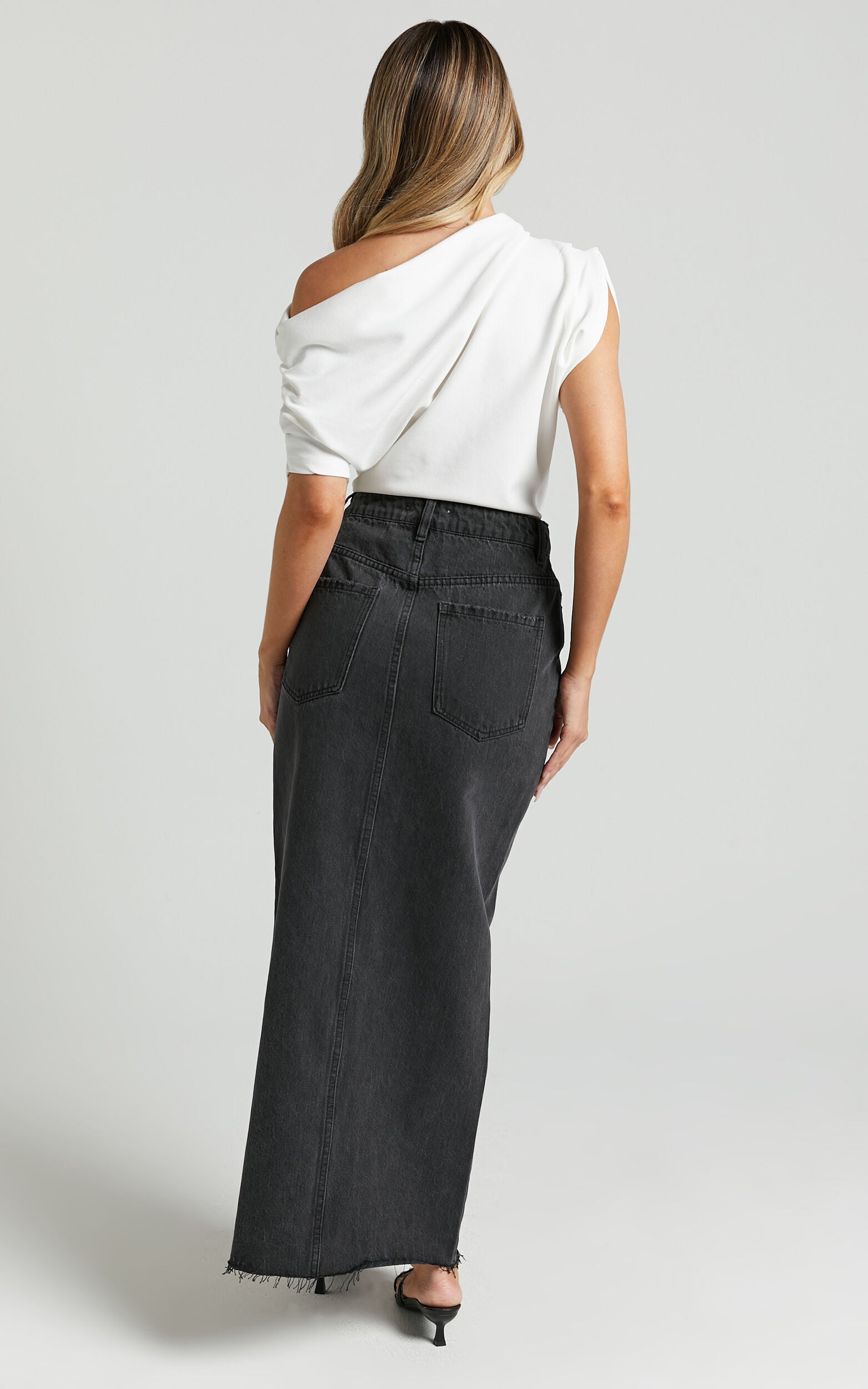 Kira Midi Skirt - Front Split Denim Skirt in Washed Black