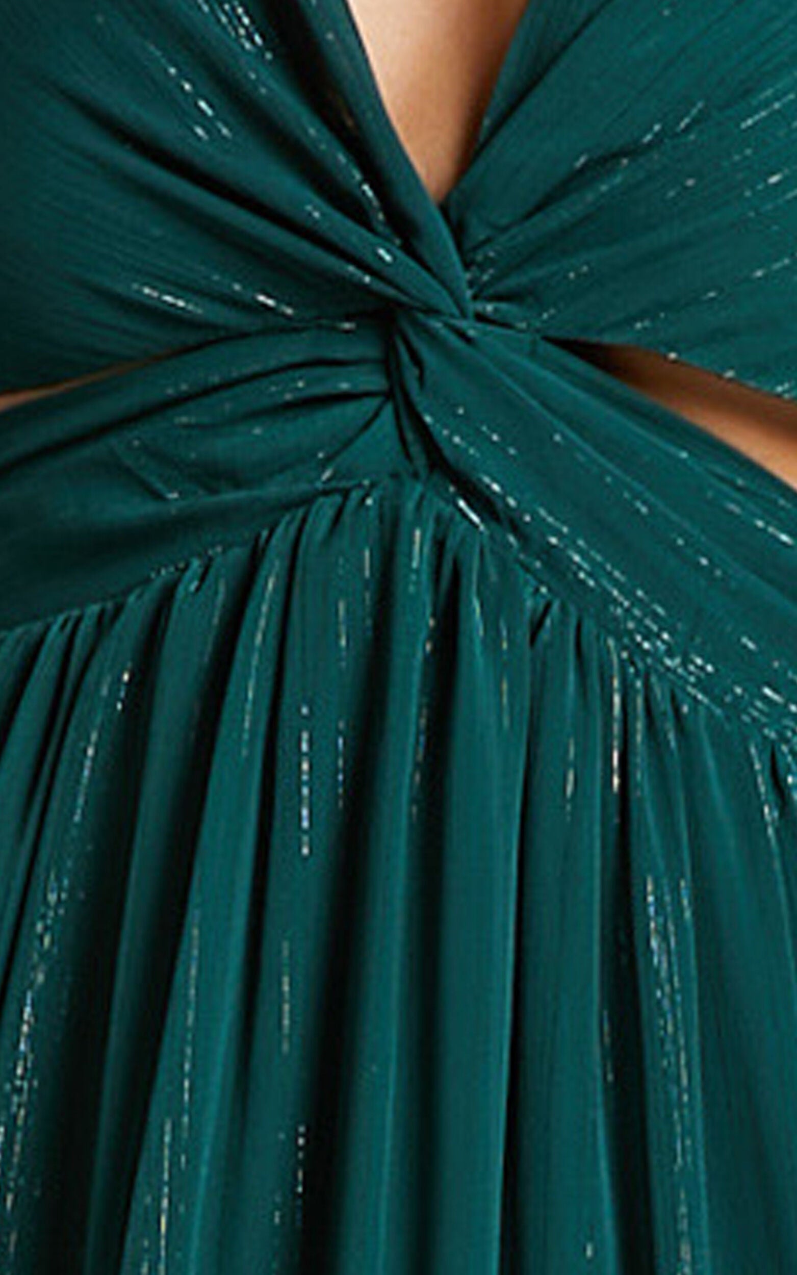 Edelyn Midi Dress - Cut Out Balloon Sleeve Tiered Dress in Emerald