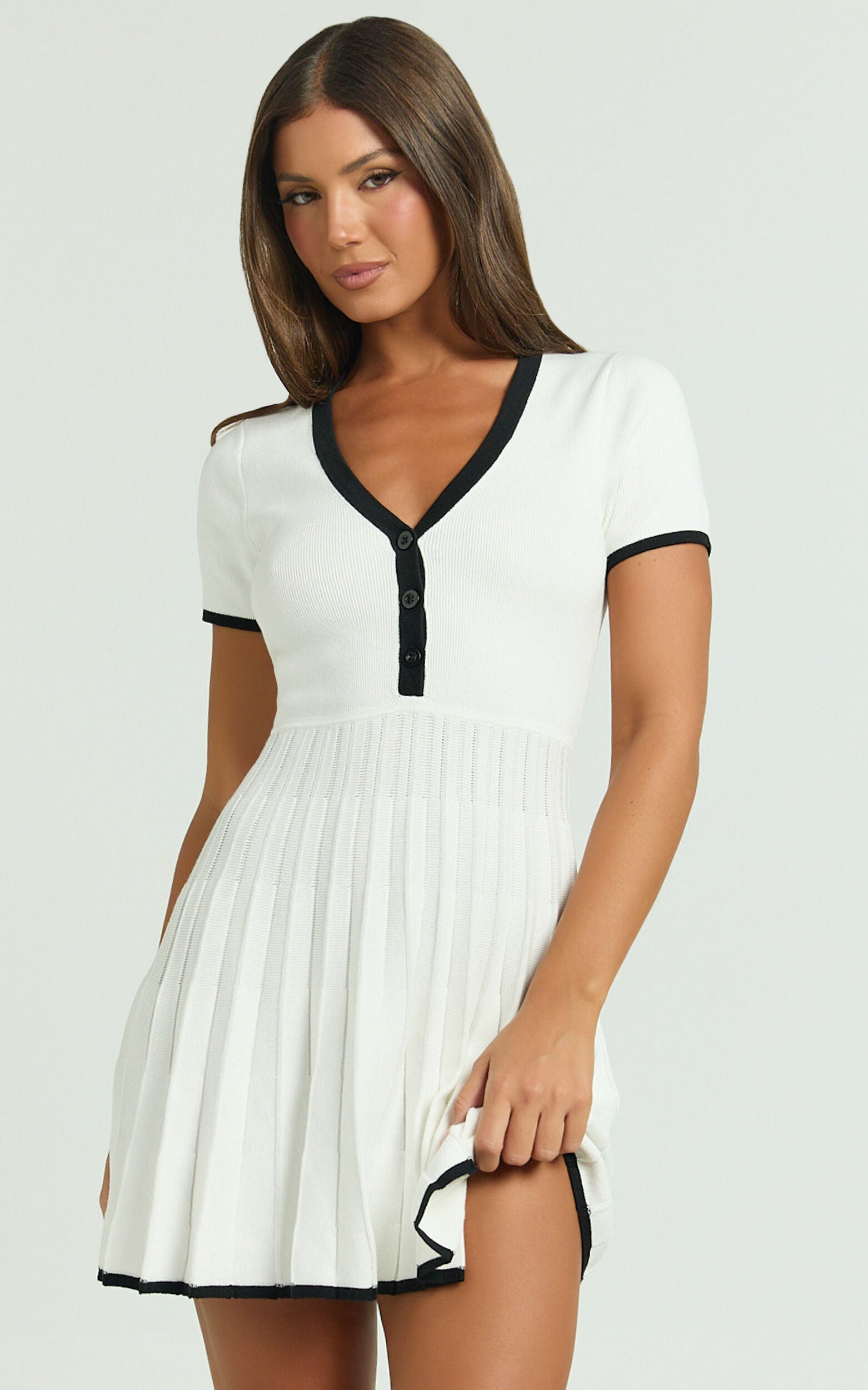 Vivienne Mini Dress - Short Sleeve Pleated Skirt Knitted Dress in Cream