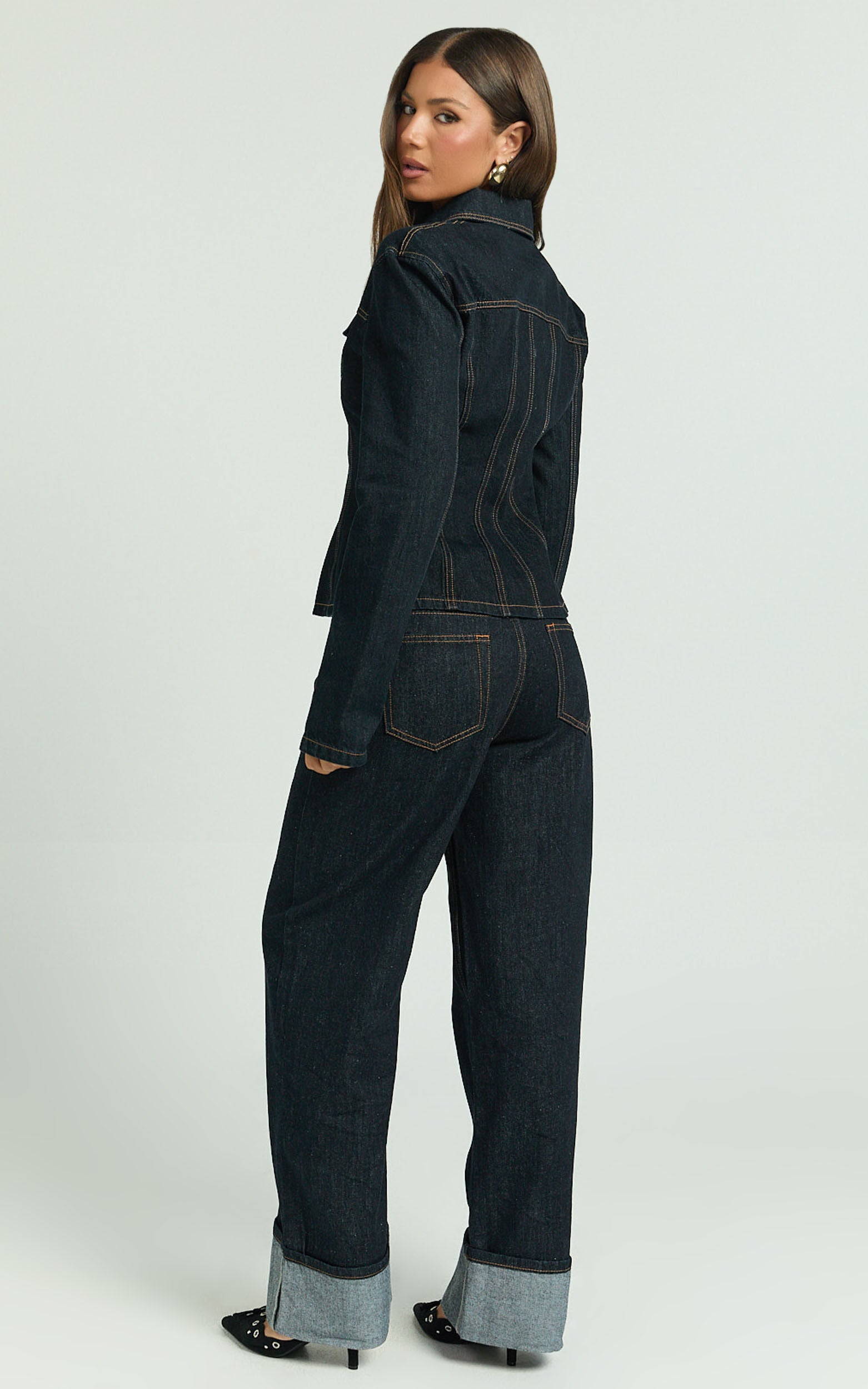 Lioness - Top Model Cuffed Jeans in Dark Denim