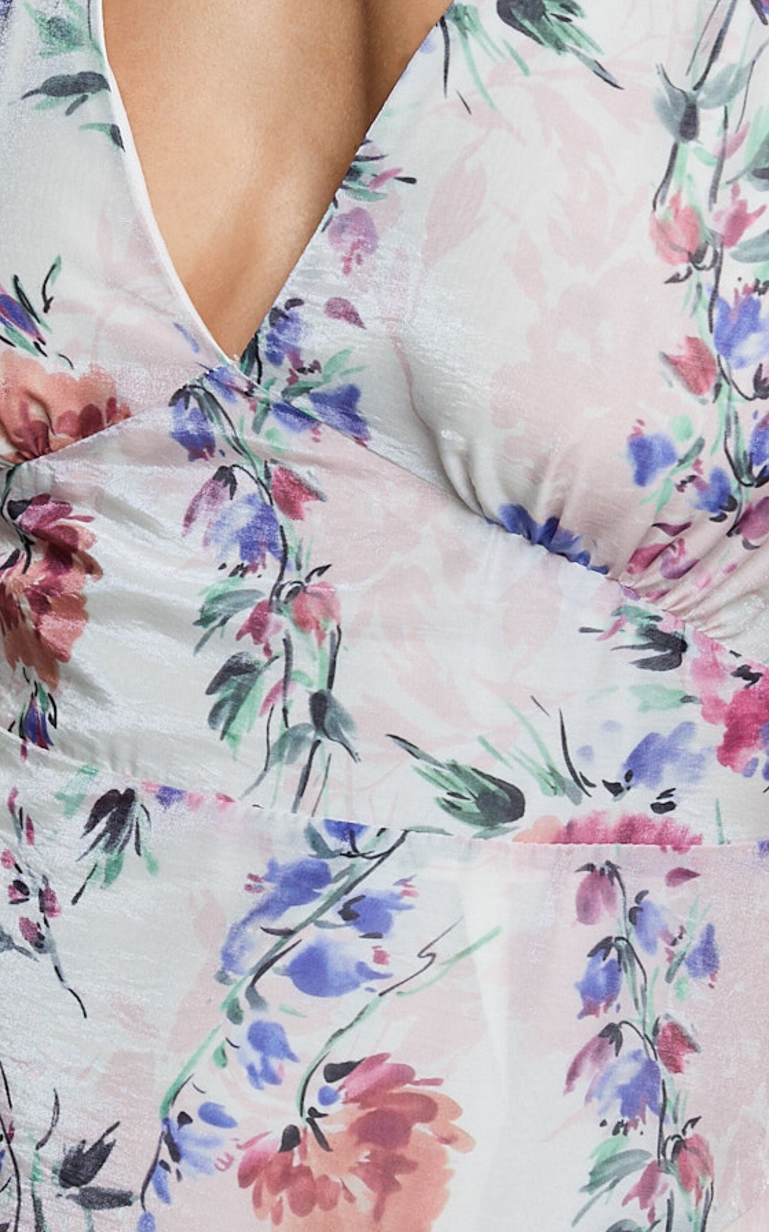 Amalie The Label - Sienah Ruffle Sleeve Tiered Midi Dress in Delhia Floral Print