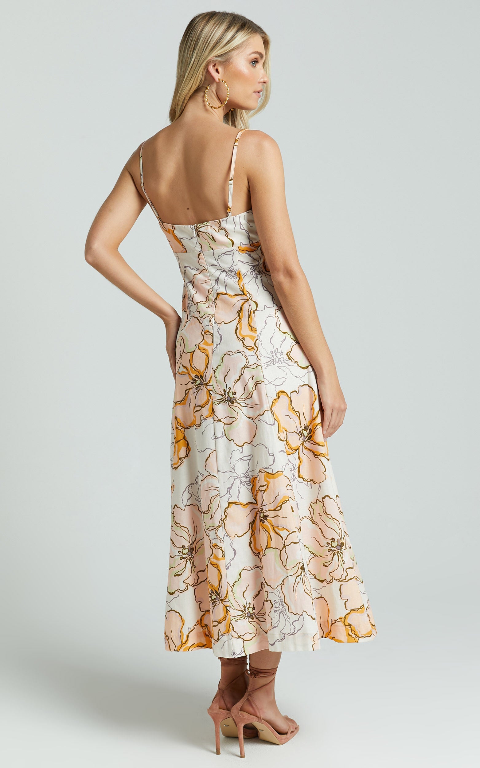 Amalie The Label - Carietta Linen Blend Strappy Sweetheart Cut Out A Line Midi Dress in Maison Fleur