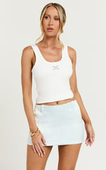 Lioness - Logo Tank in Ivory