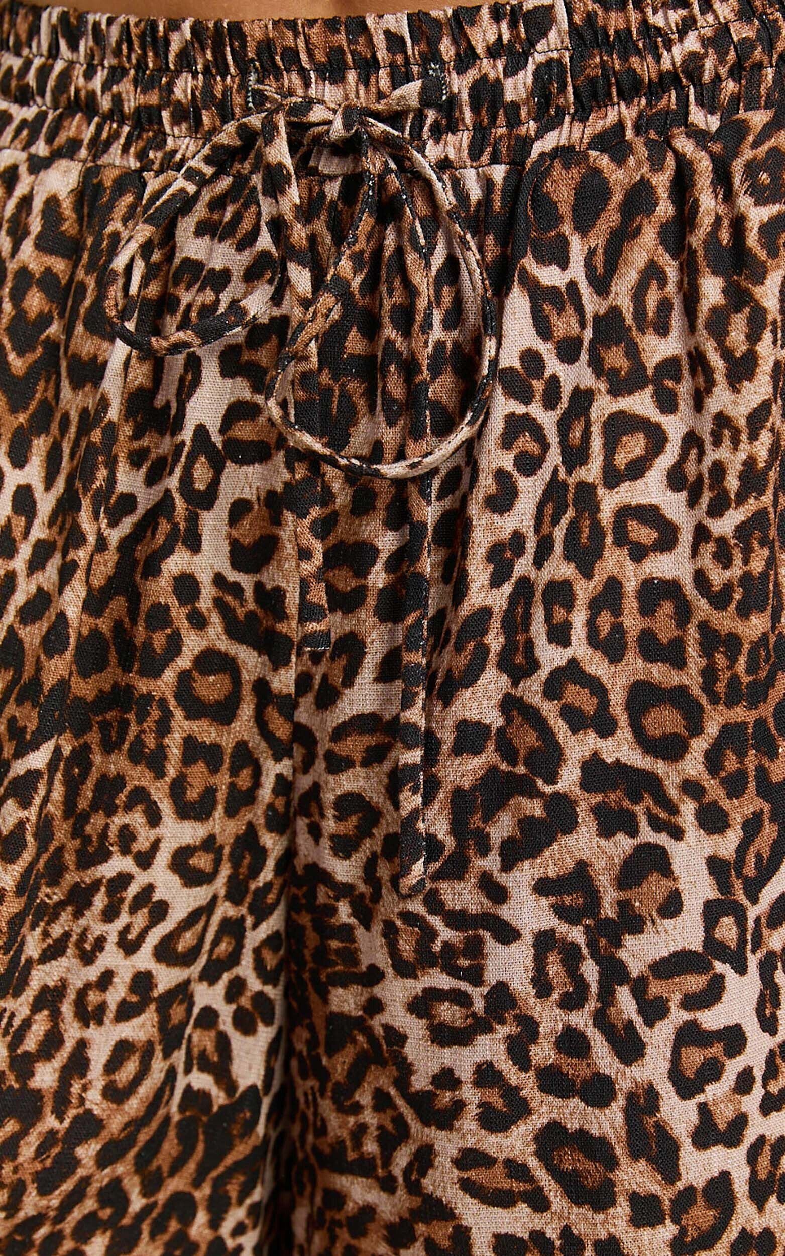 Lopez Linen Shorts - High Waisted Shorts in Tonal Leopard Print