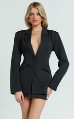 Nola Blazer - Structured Single Breast Blazer in Black