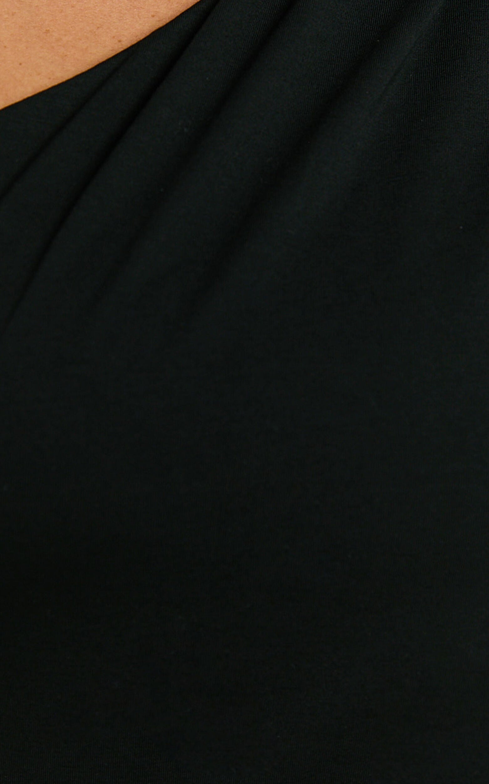 Renner Top - Gathered Extended One Shoulder Top in Black